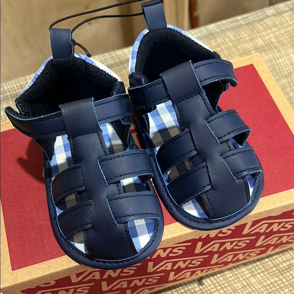 Blue Fisherman Sandals with Closed-Toe Design
